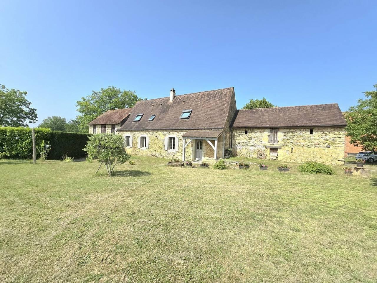 Vakantiehuis in Tamniès vanaf 86€ per nacht