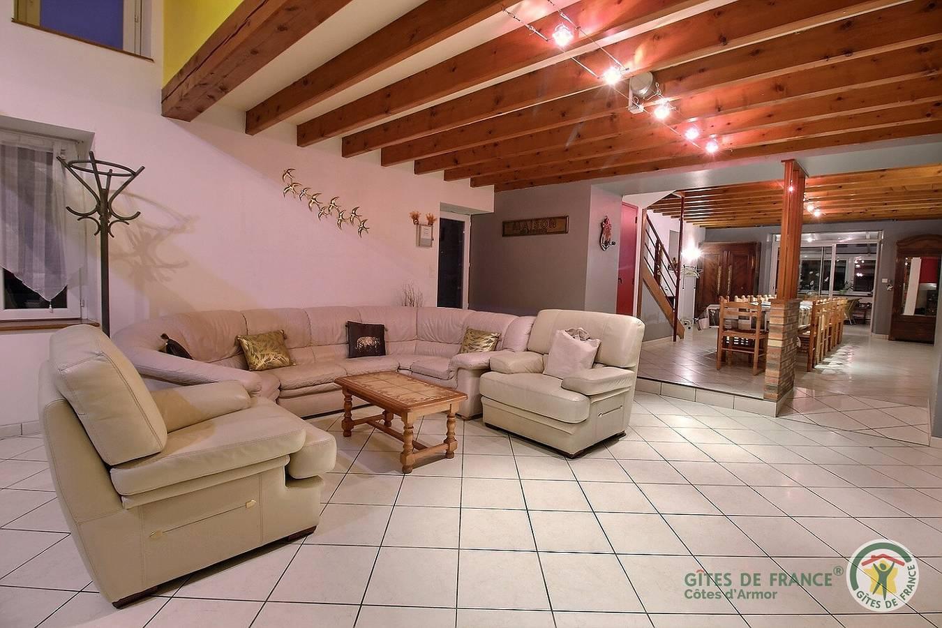 Vakantiehuis in Le Mené vanaf 217€ per nacht