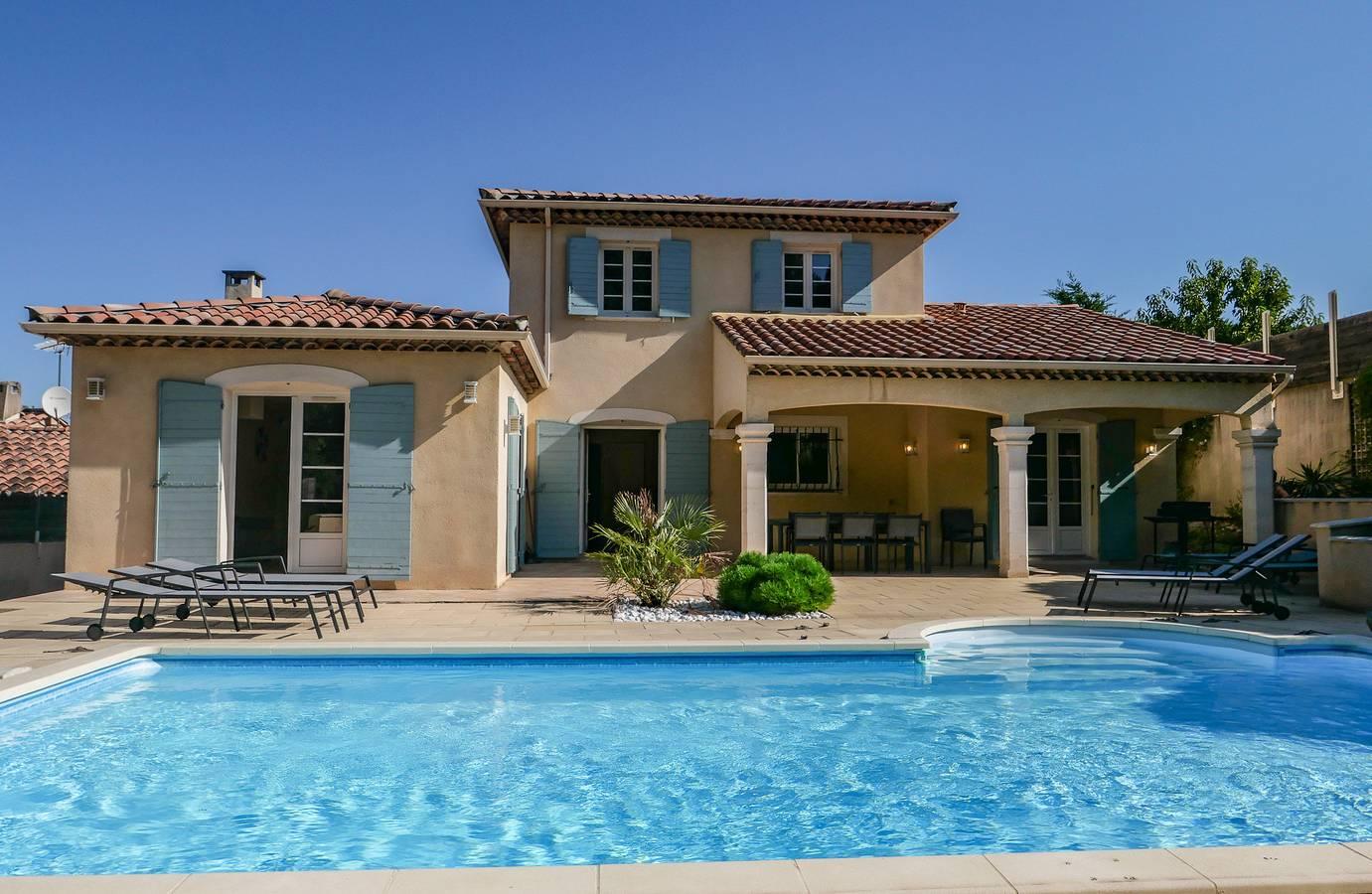 Vakantiehuis in Bollène vanaf 236€ per nacht